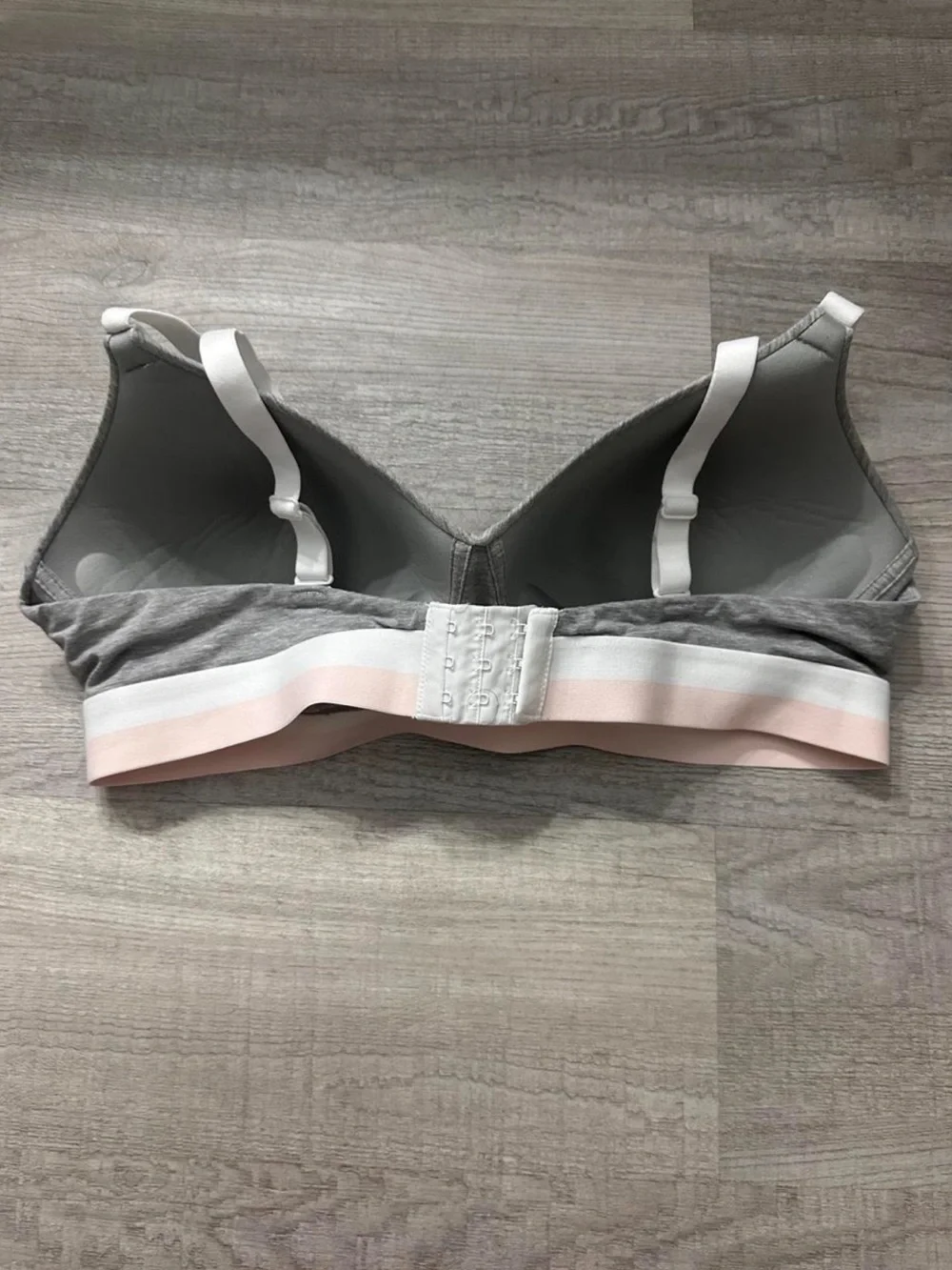 Seamless Grey Wireless Bralette with White Trim - Picture 2 of 2